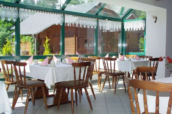 Dining Photos