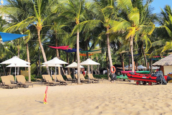 Beach 62 of 70