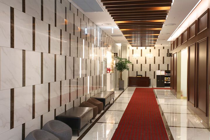 Guest Lobby