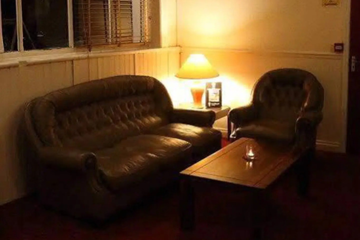 THE GREAT WESTERN HOTEL