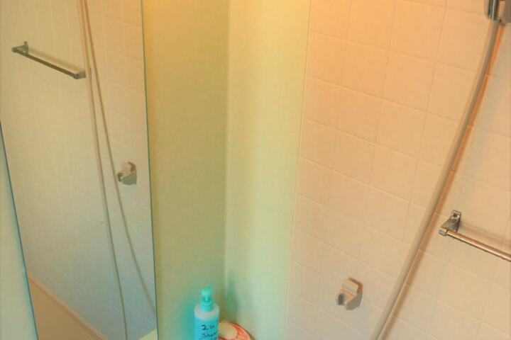 Room 27 of 57