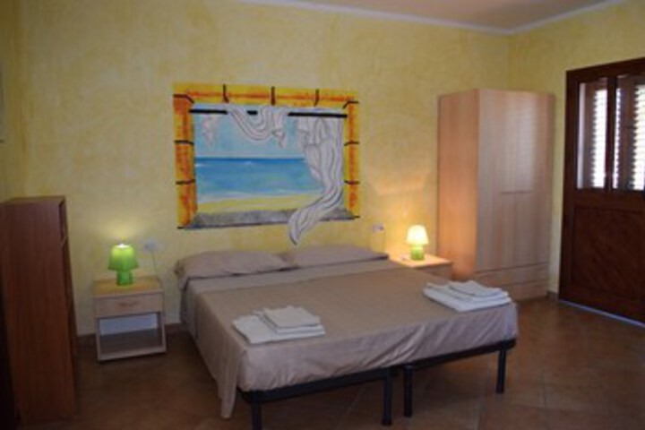 Room 47 of 76