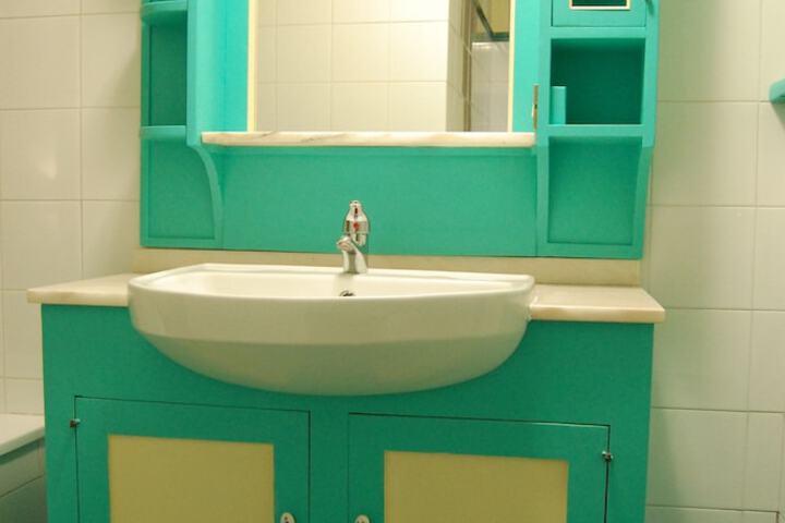 Room 16 of 49