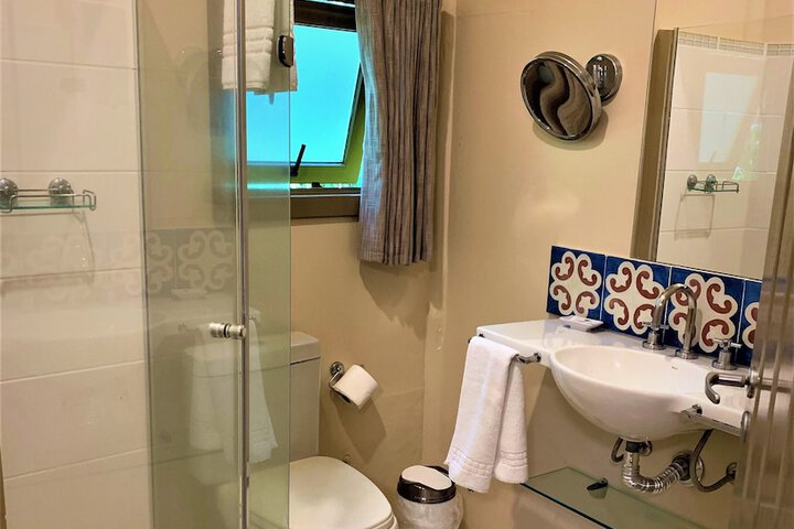 Clean Restrooms