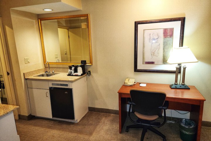 2 Double Beds 1 Bedroom Suite (6 of 22)