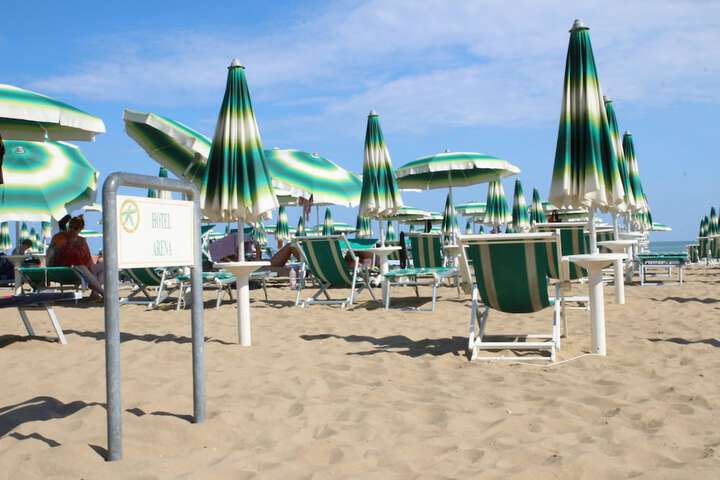 Beach 40 of 51