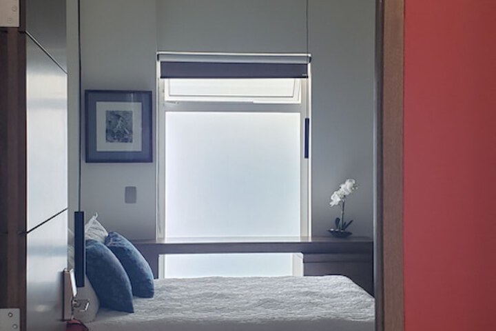 Room 28 of 82