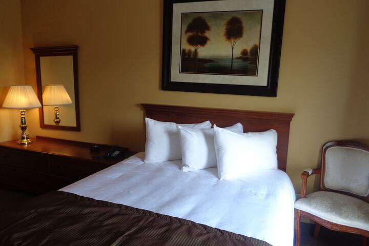 Room 7 of 40