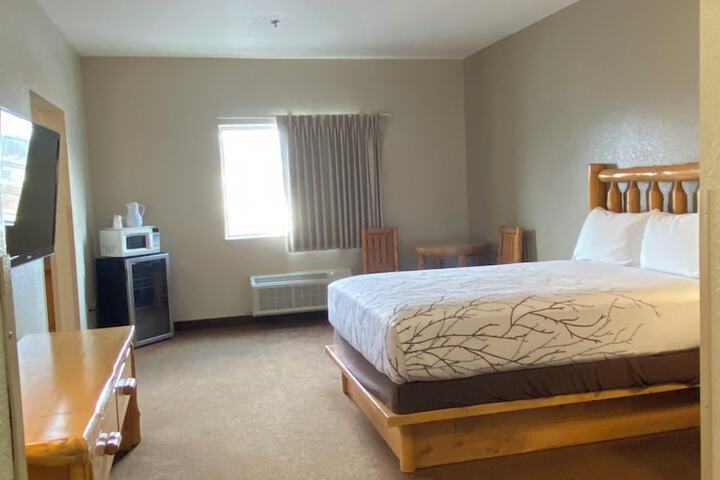 Room 27 of 45
