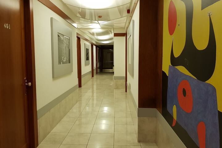 Ballroom/Hall 40 of 45