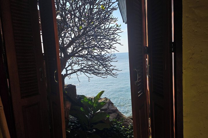 Room 70 of 128