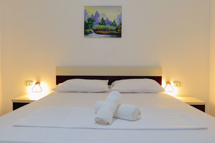 Room 46 of 111