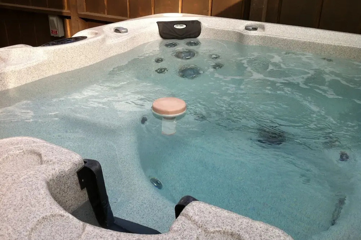 Pool 12 of 19