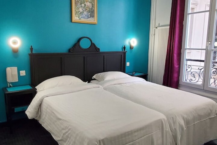 Room 46 of 99