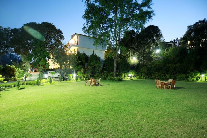 Hotel 6 of 7