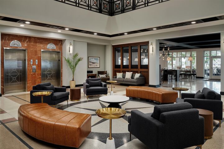 Hotel Interior 4 of 43