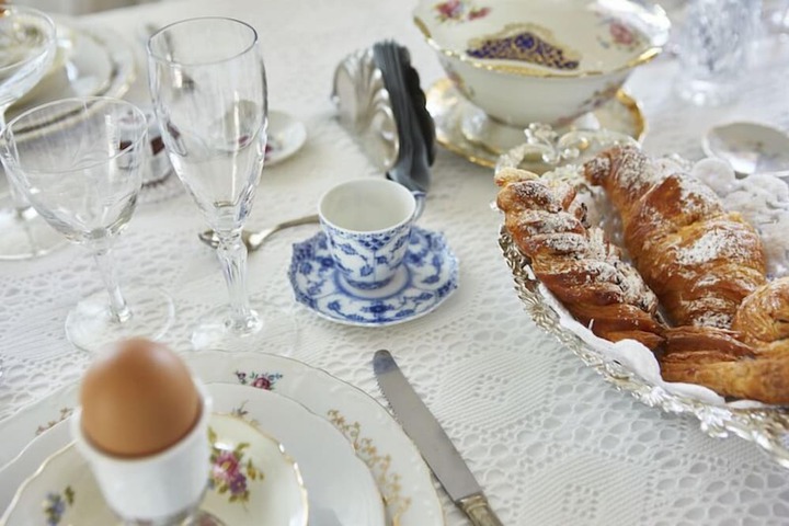 Breakfast/Coffee Service 51 of 58