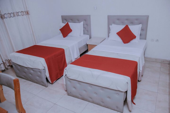 Room 7 of 46