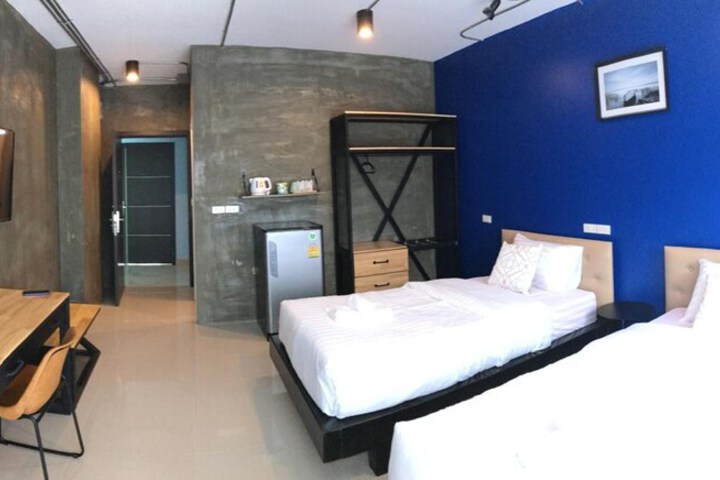 Room 26 of 51