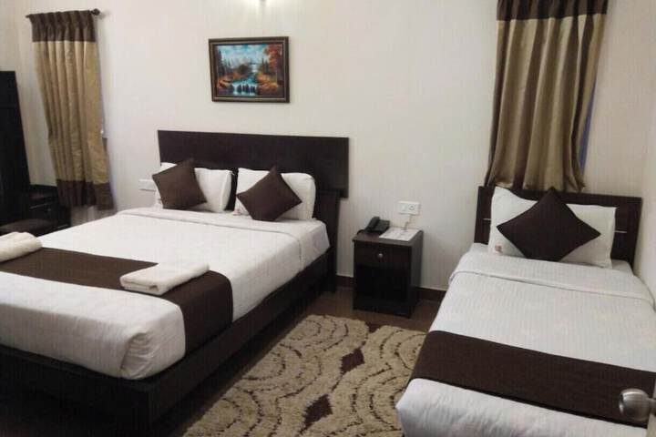 Room 7 of 13