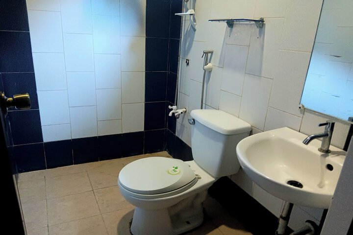 Room 17 of 23
