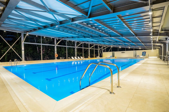Pool Hotel