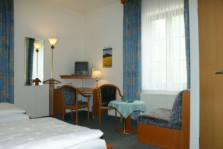 guest_rooms