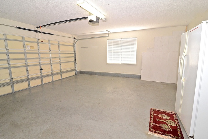 Room 8 of 14