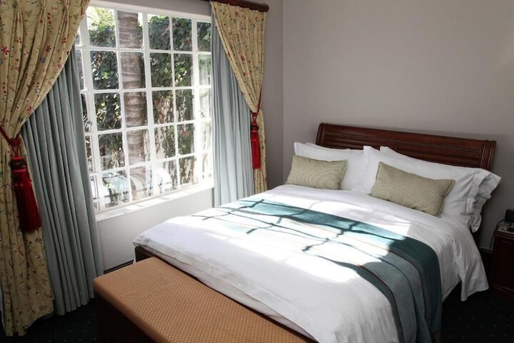 Room 2 of 58