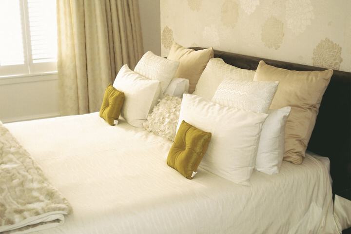 Room 4 of 40