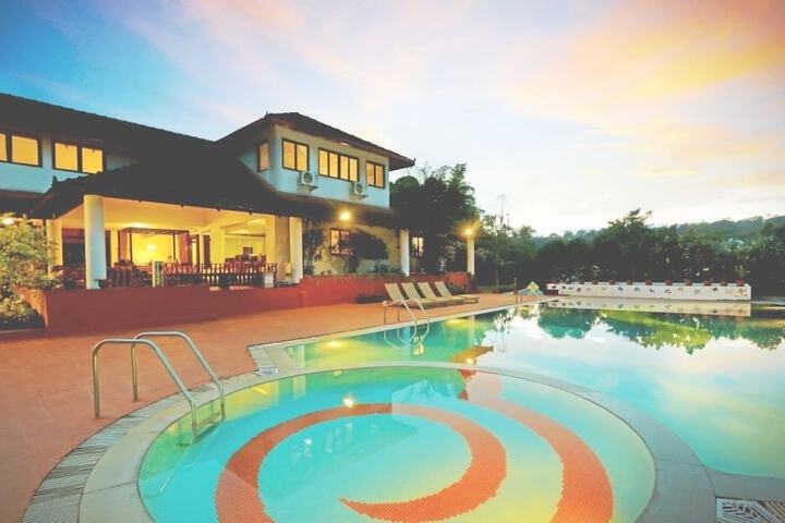 Exterior of Kadkani Riverside Resort