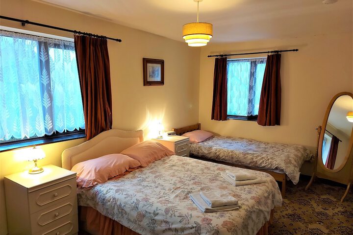 Room 25 of 101