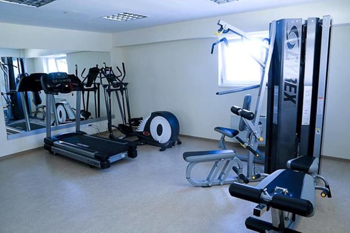 Health and Fitness 13 of 33