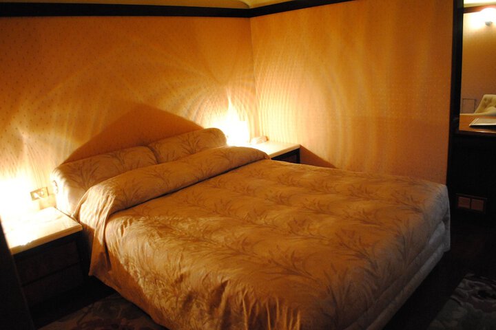 Room 11 of 47