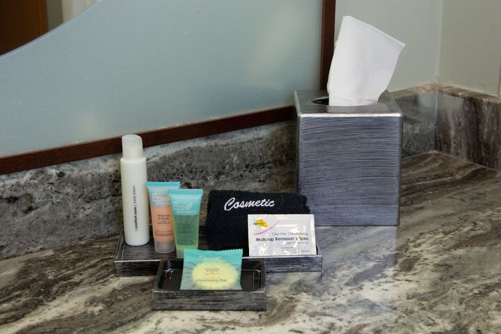 Room amenity