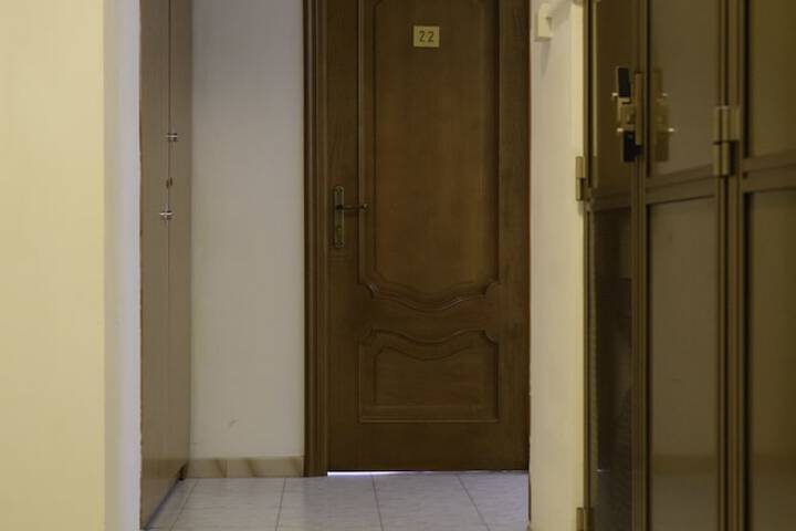 Ballroom/Hall 23 of 24