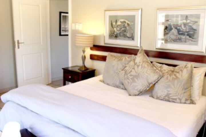 Room 15 of 68
