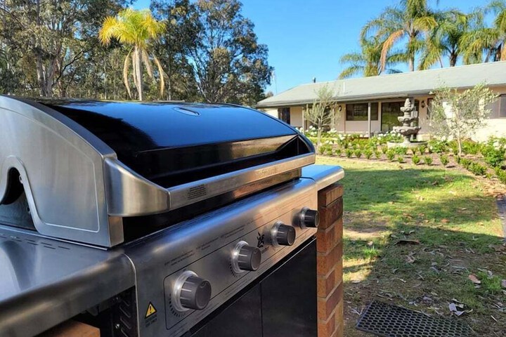 Property Grounds 60 of 68