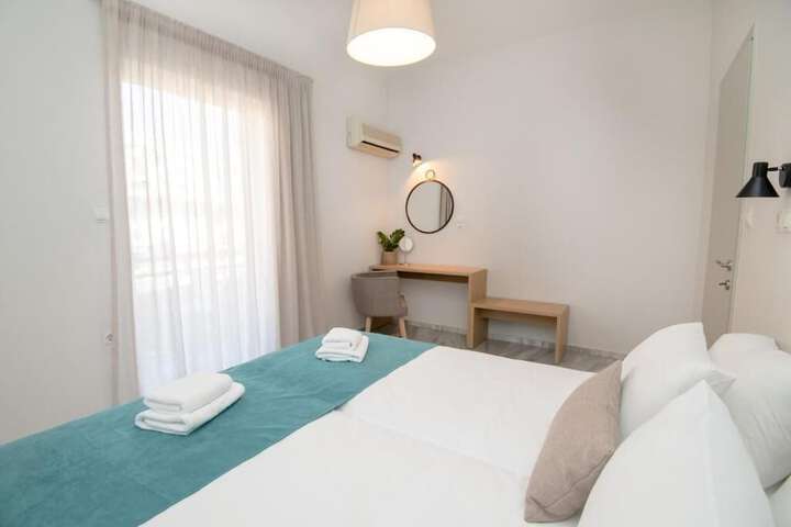 Room 9 of 44