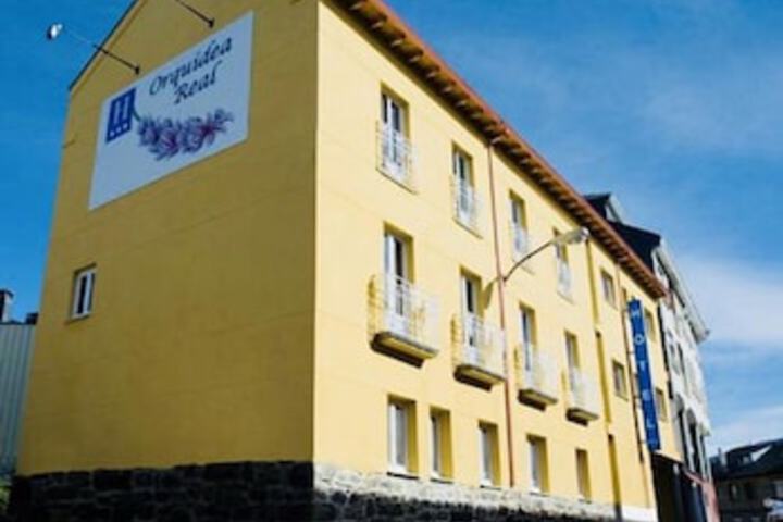 HOTEL ORQUIDEA REAL