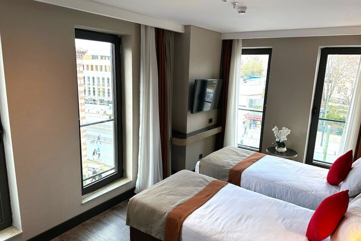 Room 55 of 96