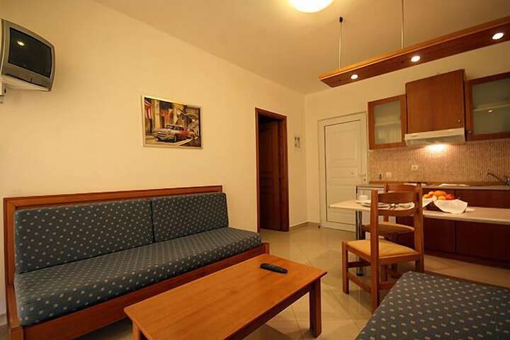 Room 40 of 78