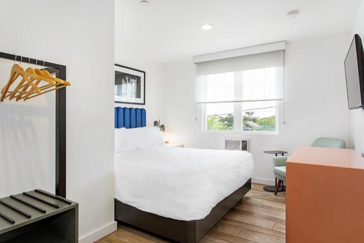 Standard Double Room (5 of 15)
