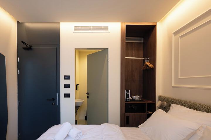Room 11 of 133