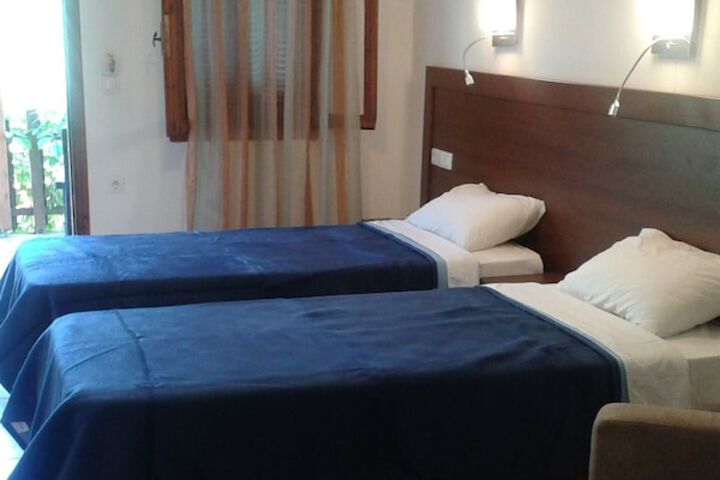 Room 18 of 31