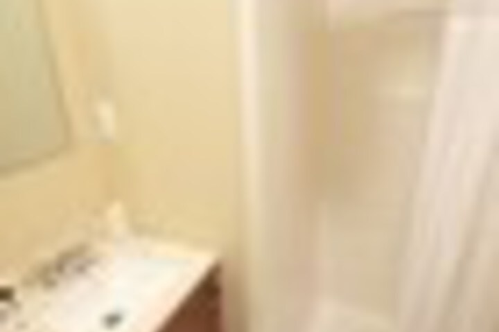 Room 257 of 549