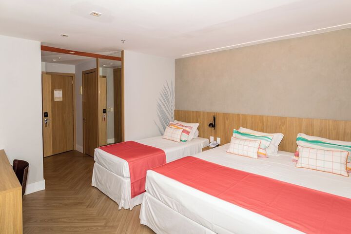 Room 43 of 156