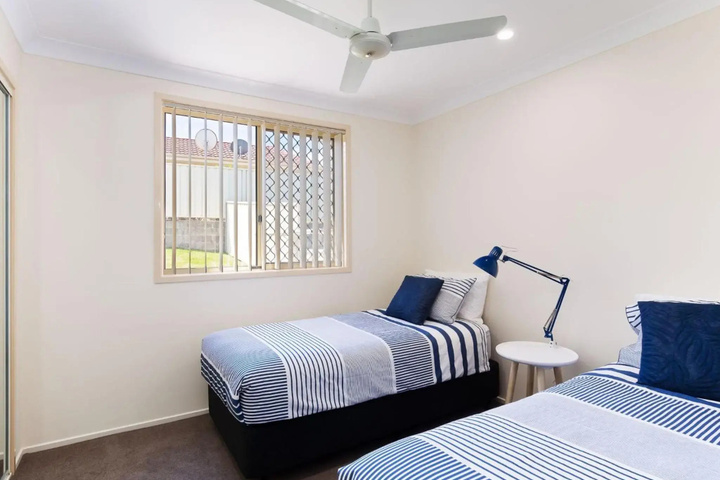 Room 4 of 14
