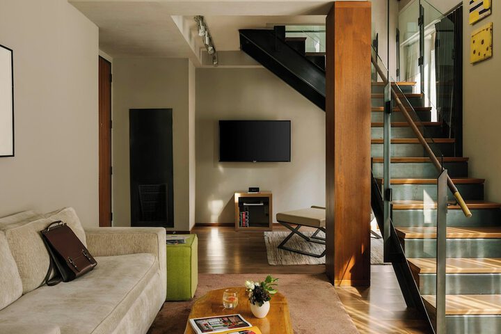 Room 47 of 71