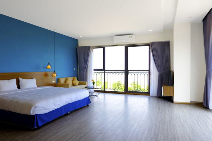 Room 9 of 41